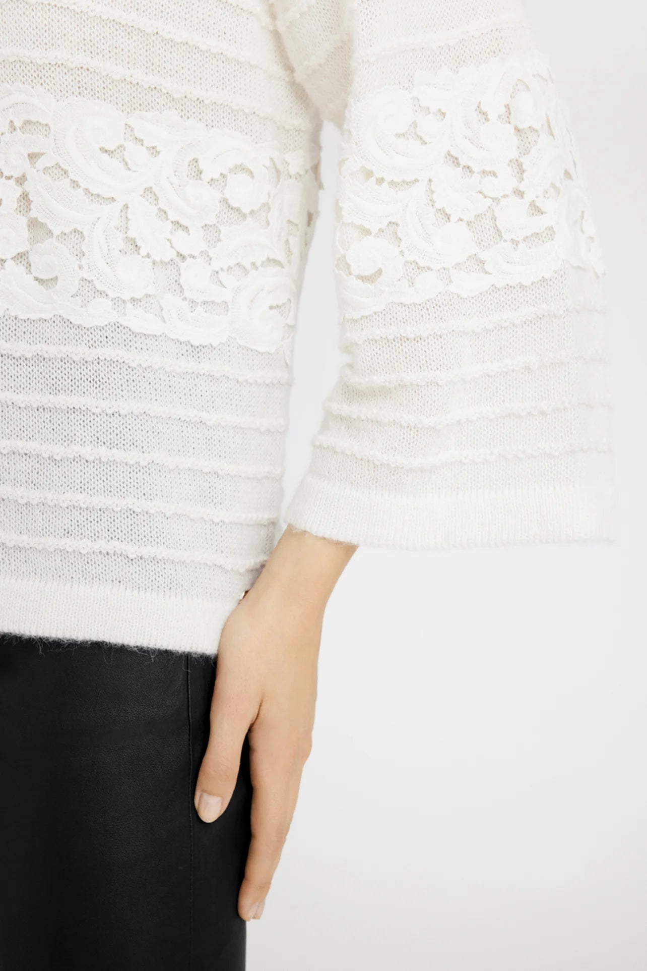 GUSTAV SHERRY LACE KNIT OFF WHITE